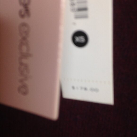 Aqua Cashmere Crew Neck Sweater Heather Burgundy XS NWT - Picture 5 of 8